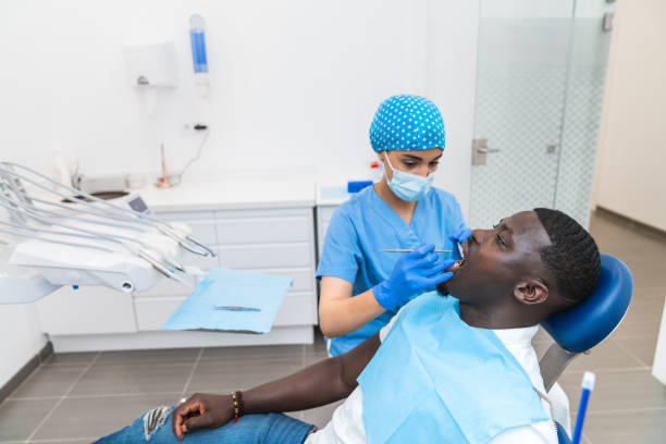 Best Emergency Dental Care for Broken or Chipped Teeth in Oskaloosa, IA